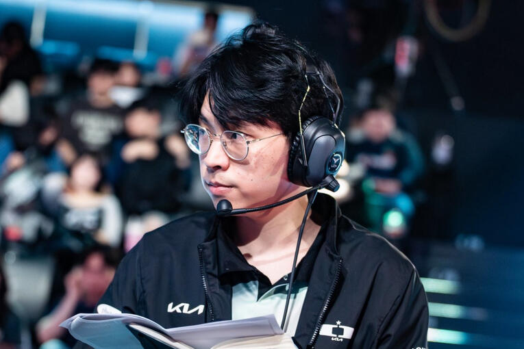 Head Coach Bengi tweets